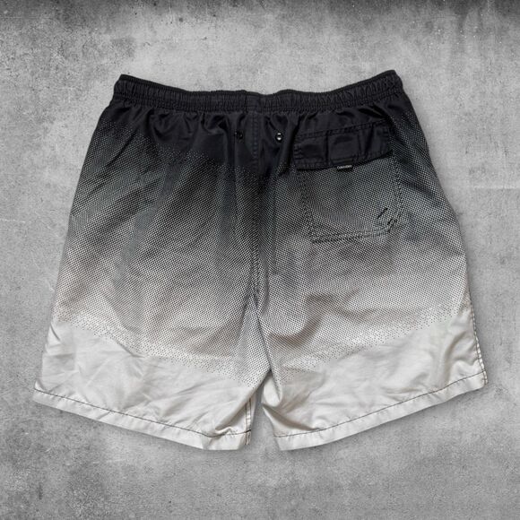 Calvin Klein Men's Quick Dry Ombre Stripe 7'' Swim Trunks Size XL - Picture 2 of 3